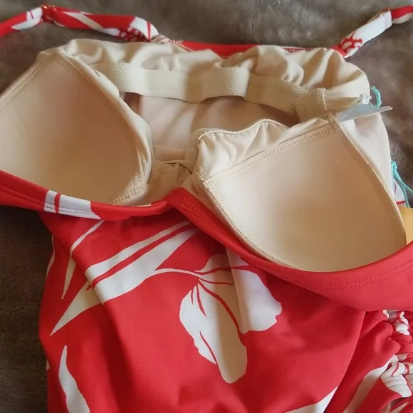 Kona Sol Red White Floral One Piece V Neck Swimsuit Size Small 4-6 - Picture 8 of 12